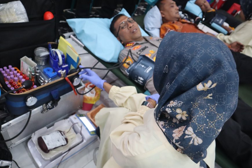 Polresta Sidoarjo Gelar Kegiatan Sosial yang Bermanfaat bagi Sesama